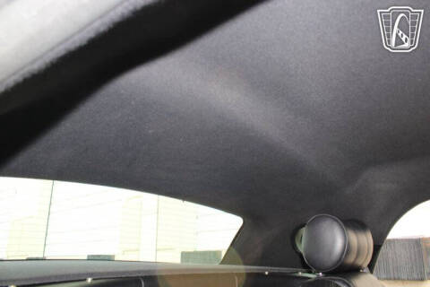 2004 Ford Thunderbird Deluxe