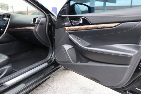 2016 Nissan Maxima Platinum