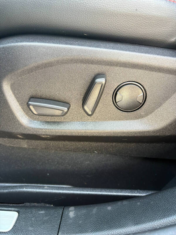 2024 Ford Edge ST-Line