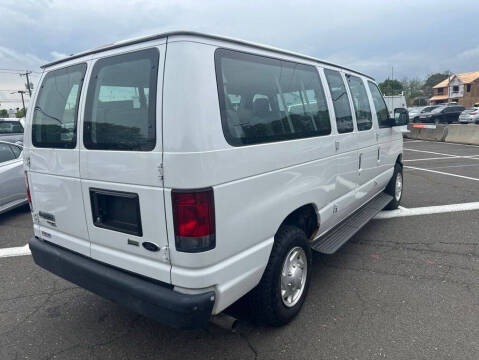 2014 Ford E-Series