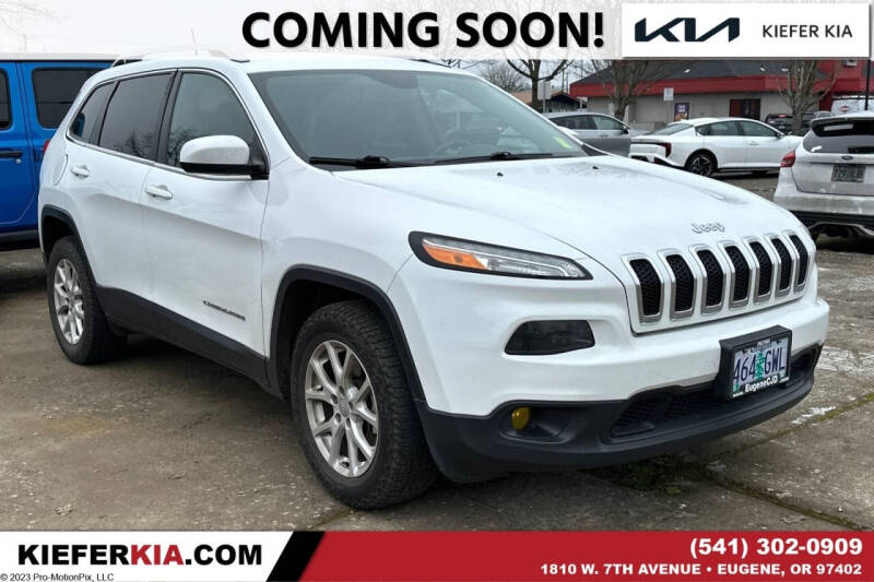 2017 Jeep Cherokee for sale at Kiefer Kia in Eugene OR