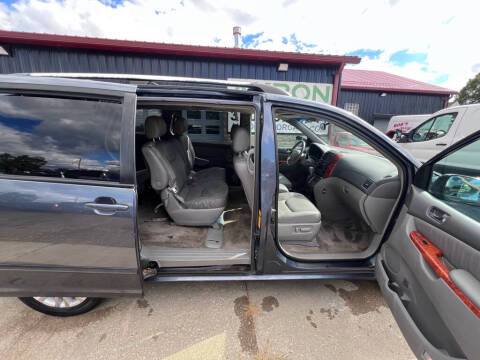 2008 Toyota Sienna XLE