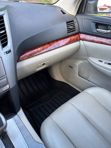 2010 Subaru Outback 3.6R Limited