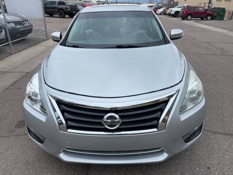 2014 Nissan Altima for sale at STATEWIDE AUTOMOTIVE LLC in Englewood CO