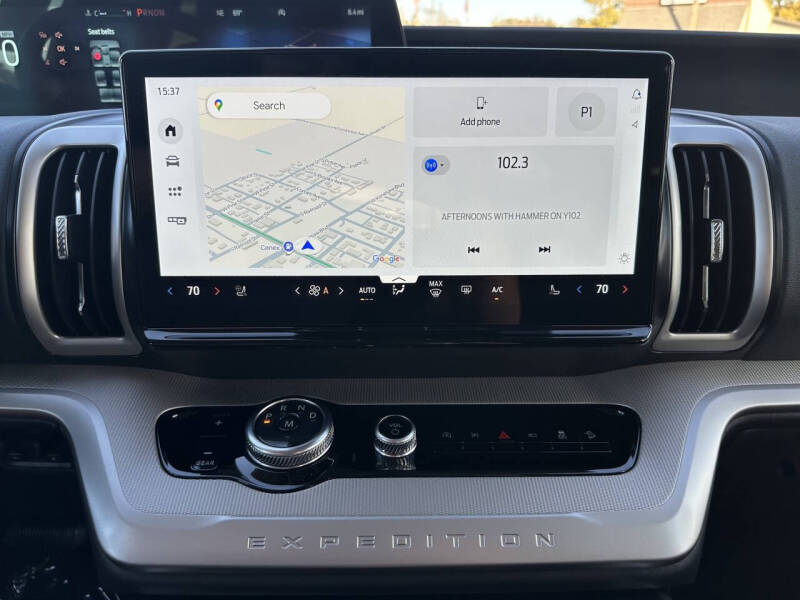 2025 Ford Expedition MAX Active