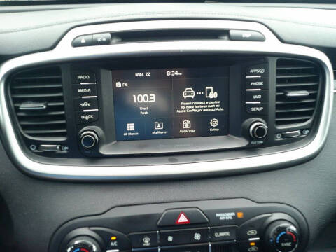 2017 Kia Sorento LX