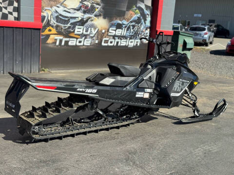 2018 Ski-Doo Summit 850 165 SP