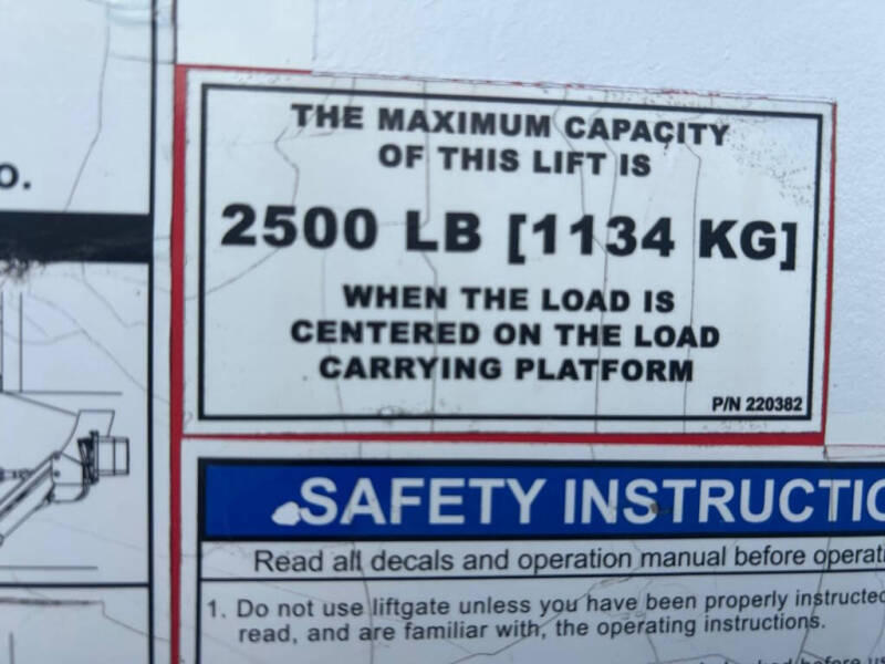 2022 Freightliner M2 106