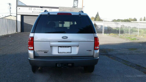 2005 Ford Explorer XLT