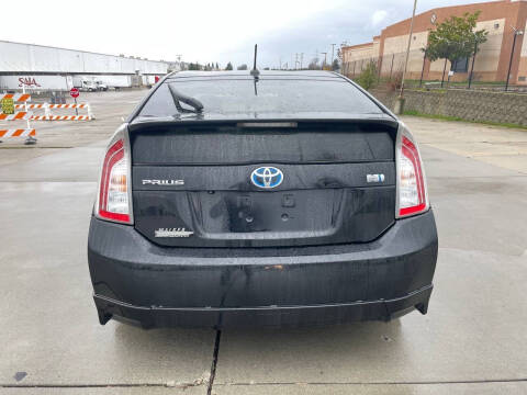 2012 Toyota Prius Three