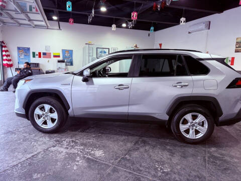 2019 Toyota RAV4 Hybrid LE