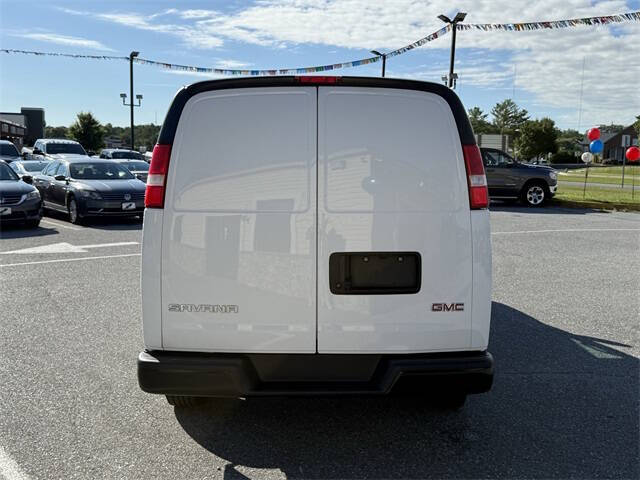 2023 GMC Savana 2500