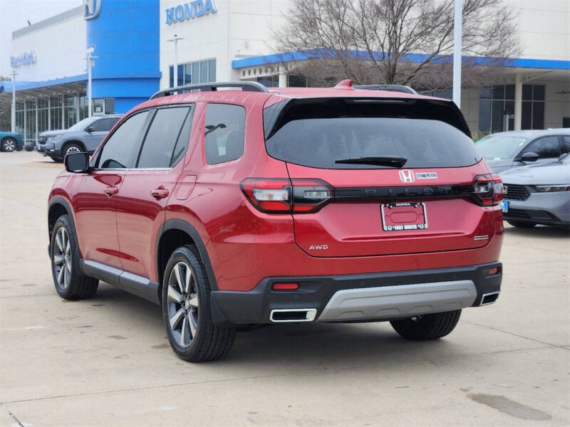 2025 Honda Pilot Touring