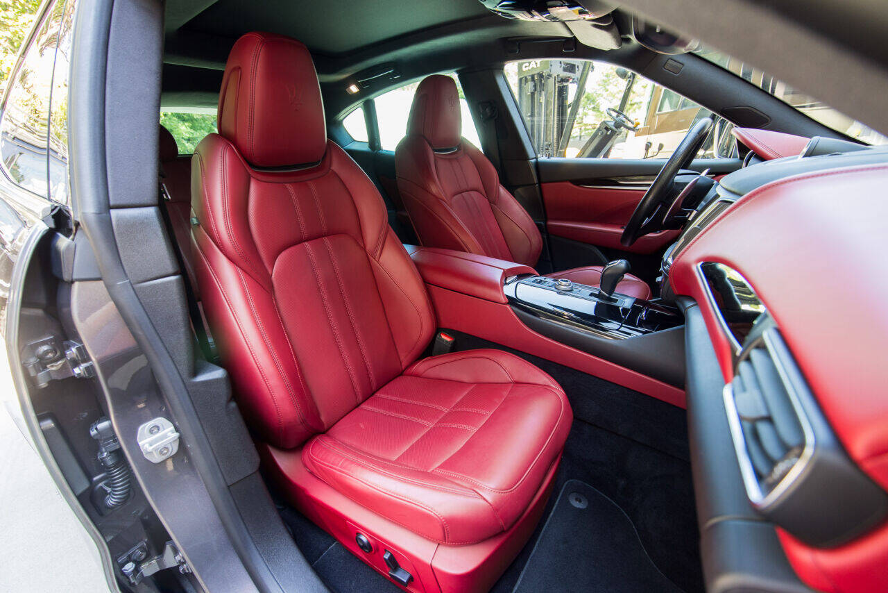 2018 Maserati Levante 15