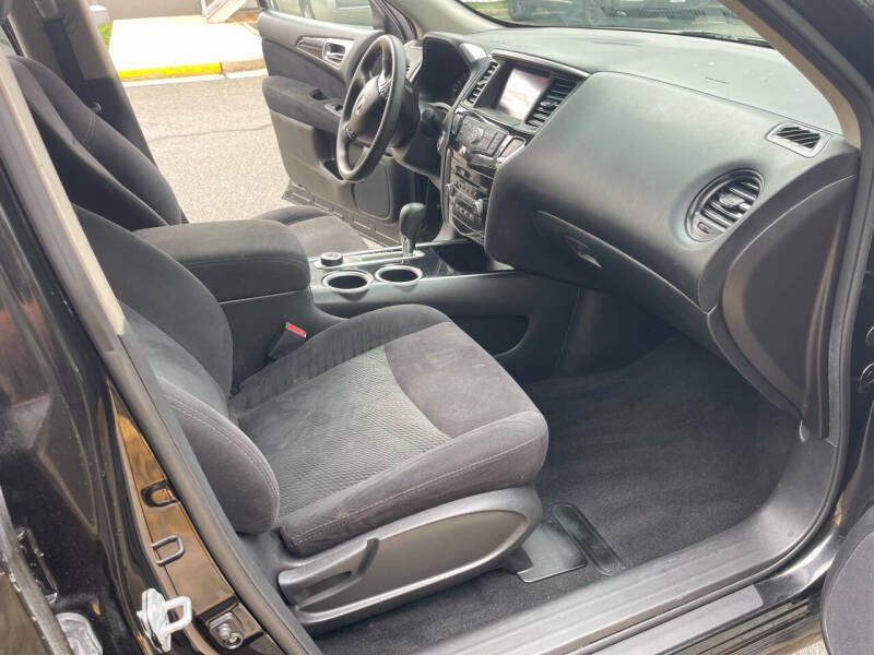 2015 Nissan Pathfinder S