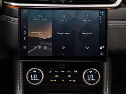 2024 Jaguar F-PACE P400 R-Dynamic S
