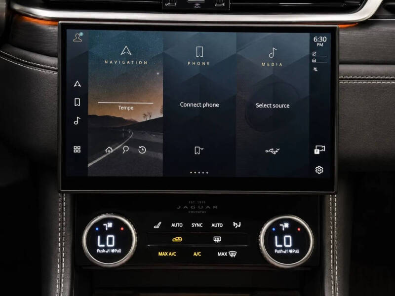 2024 Jaguar F-PACE P400 R-Dynamic S