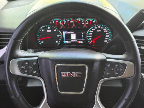 2017 GMC Yukon SLT