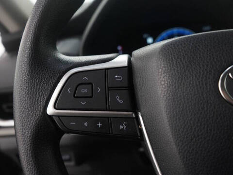 2025 Toyota Grand Highlander LE