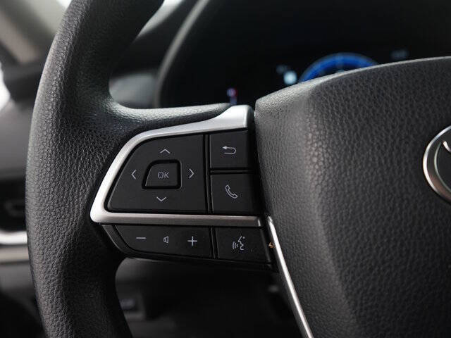 2025 Toyota Grand Highlander LE