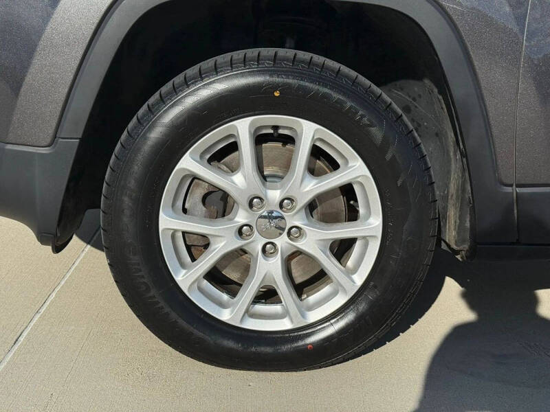 2018 Jeep Cherokee Latitude Plus