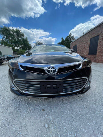 2013 Toyota Avalon for sale at Styln Motors LLC in El Paso IL