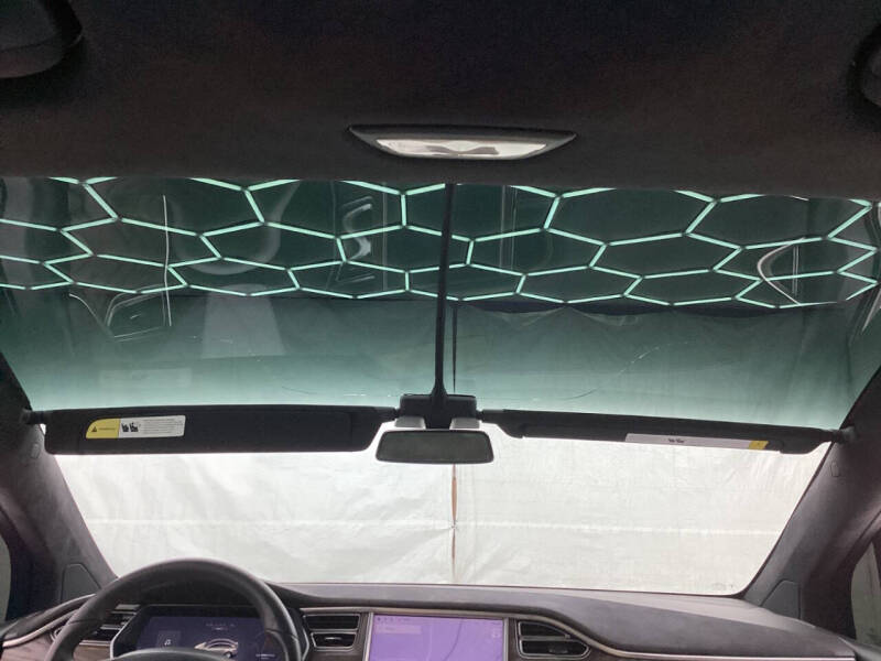 2016 Tesla Model X P90D