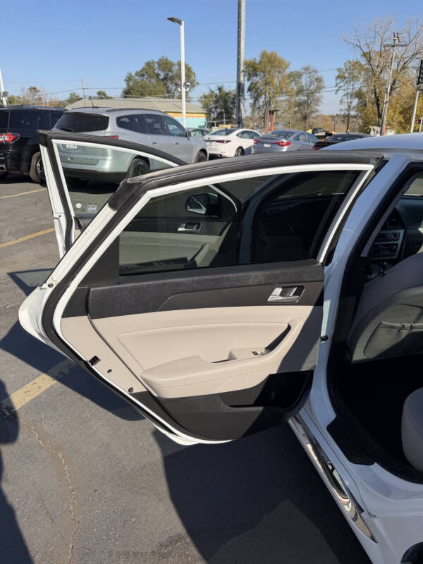 2017 Hyundai Sonata Sport