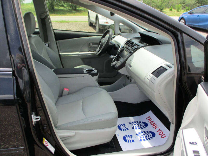 2012 Toyota Prius v Five