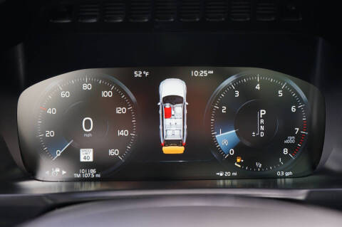 2018 Volvo XC90 T6 Momentum