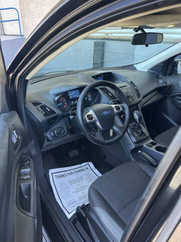 2015 Ford Escape S
