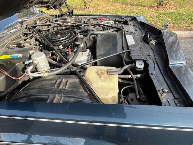 1985 Cadillac Fleetwood Brougham