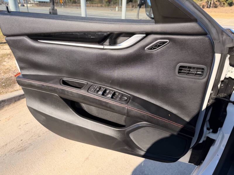 2017 Maserati Ghibli S