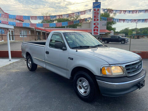 2001 Ford F-150 for sale at Roberts Auto Sales in Millville NJ
