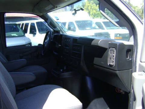 2017 GMC Savana 2500