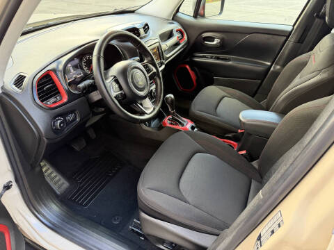 2016 Jeep Renegade Trailhawk