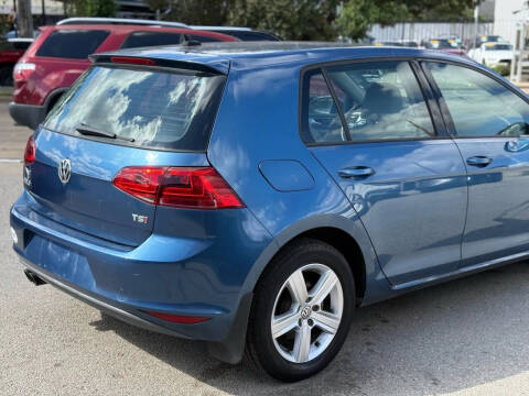 2017 Volkswagen Golf TSI Wolfsburg Edition