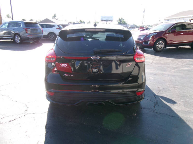 2017 Ford Focus ST