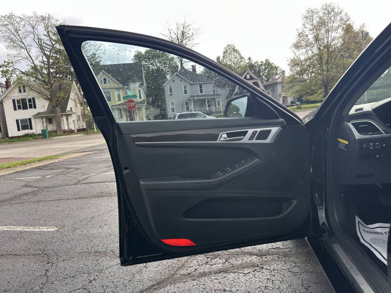 2017 Genesis G80 3.8