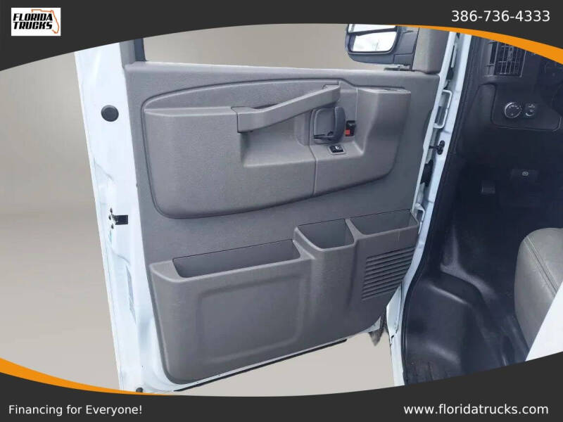 2021 Chevrolet Express 2500