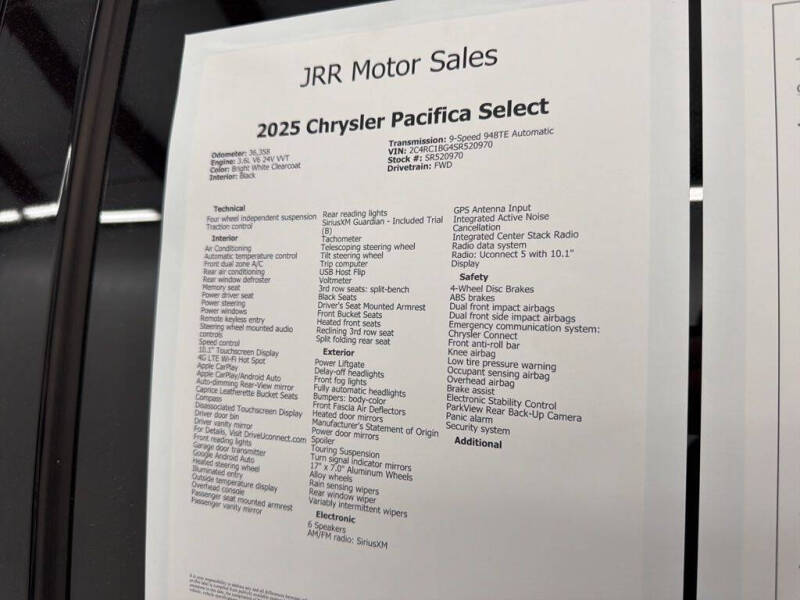 2025 Chrysler Pacifica Select