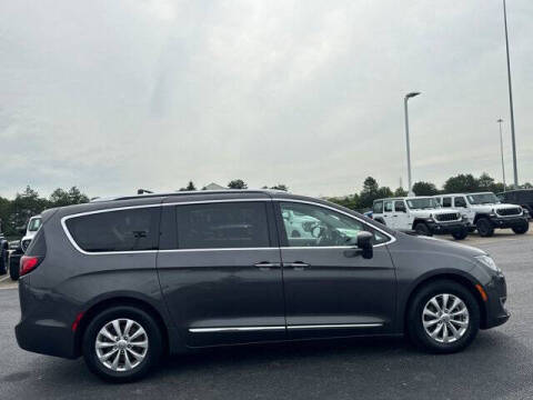2018 Chrysler Pacifica Touring L Plus
