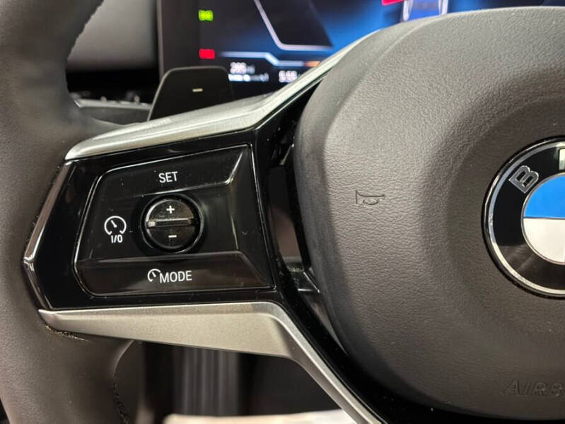 2025 BMW 5 Series 530i xDrive