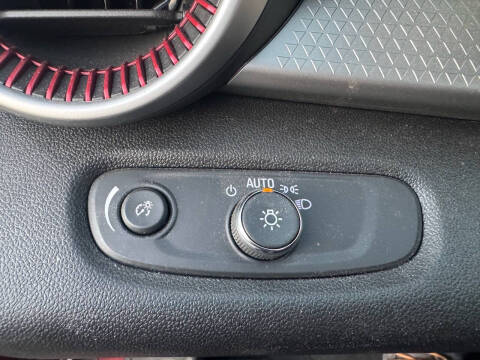 2024 Chevrolet Trax RS