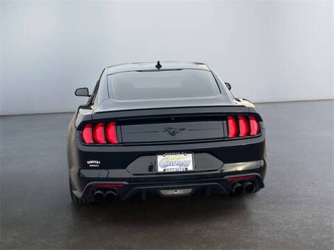 2021 Ford Mustang EcoBoost