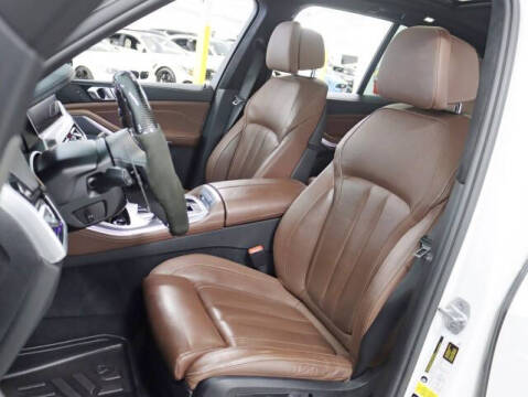 2021 BMW X5 M50i xDrive