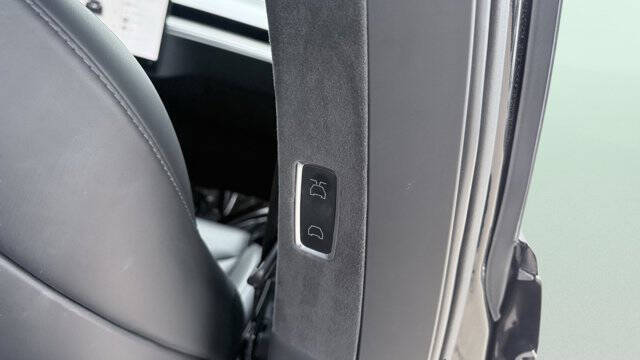 2022 Tesla Model X