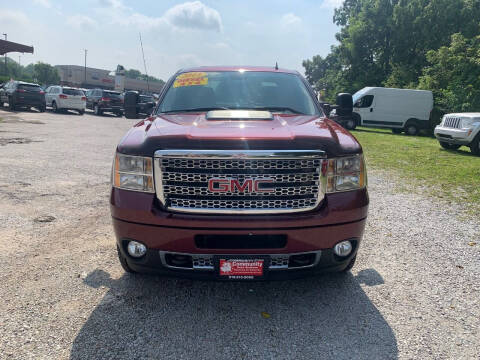 2013 GMC Sierra 2500HD for sale at Community Auto Brokers in Crown Point IN