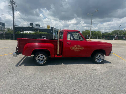 1982 Dodge Little express