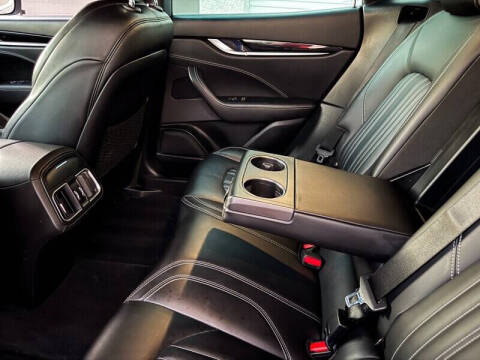 2017 Maserati Levante S